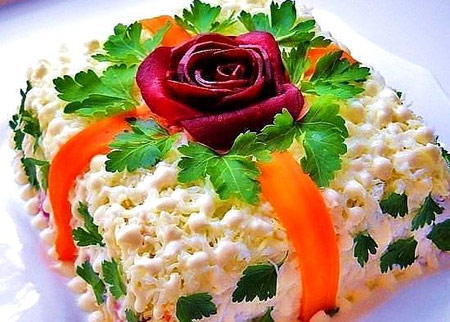تزیین سالاد الویه برای جشن تولد,عکس تزیین سالاد الویه