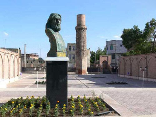 برج های تاریخی ایران،برج،برج طغرل،برجهای دوگانه خرقان،برج قابوس،برج مهماندوست،مناطق تاریخی ایران