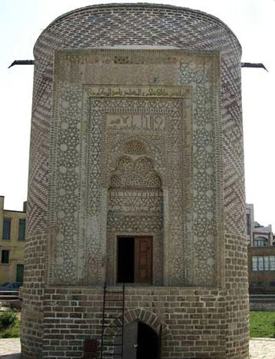 برج های تاریخی ایران،برج،برج طغرل،برجهای دوگانه خرقان،برج قابوس،برج مهماندوست،مناطق تاریخی ایران