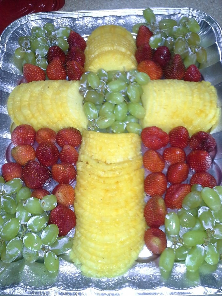 Fruit tray in shape of Cross