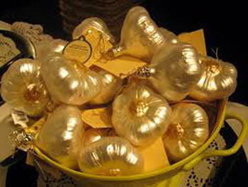 تزیین سیر هفت سین, تزیین سیر سفره هفت سین, تزیین سیر برای سفره هفت سین, آموزش تزیین سیر سفره هفت سین, تزیین سیر برای سفره هفت سین, روش تزیین سیر برای سفره هفت سین, تزئین سیر هفت سین, تزیین سیر 7سین, تزئین هفت سین 93،هنر در خانه