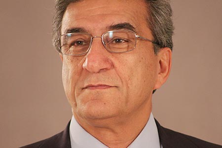 محمود معظمی، استاد فروش و کسب‌وکار در دوره‌های «نوابغ فروش»