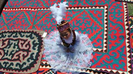 عکسهای جالب,عکسهای جذاب,دختری با لباس سنتی