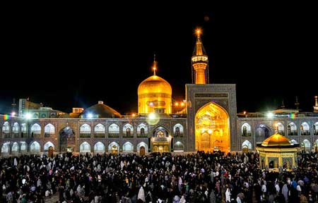 حرم امام رضا روز تولدش, میلاد امام رضا (ع)