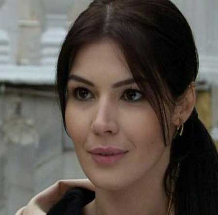 عکس های دیلا بازیگر سریال دیلا خانم,عکس های دیلا خانم,سریال دیلا خانم