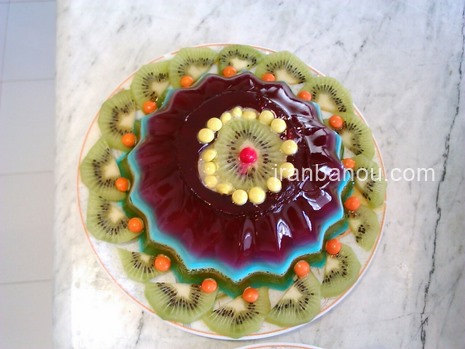 تزیین ژله رنگین کمان, طرز تهیه ژله رنگین کمان, ژله رنگین کمان چرخشی, ژله رنگین کمان با شیر, ژله بستنی رنگین کمان