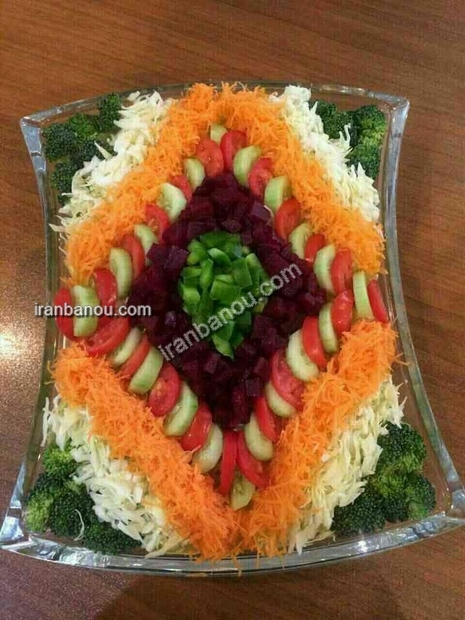 سالاد شیرازی نخورید تزیین سالاد کاهو و کلم