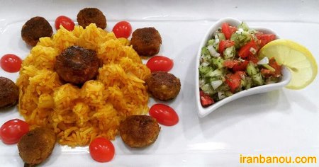 تزیین سفره شام مهمانی روی زمین سفره مهمانی شیک
