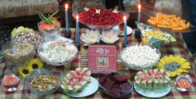 تصاویری از سفره آرایی شب یلدا (32 عکس)