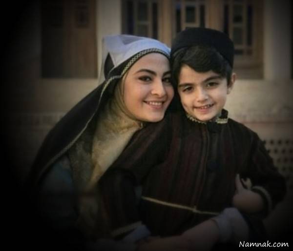 مریم مومن بازیگر نقش فخرالزمان مریم مومن