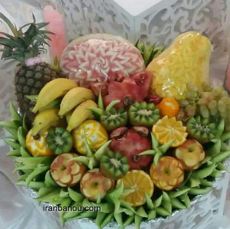 سفره آرایی شب یلدا برای عروس