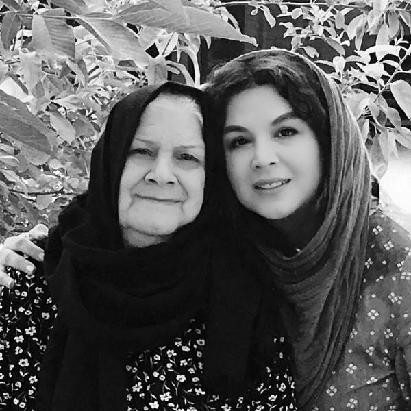 شهره سلطانی و مادرش