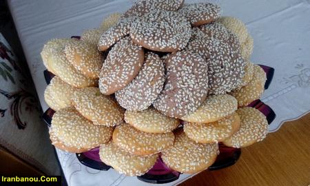 شیرینی ساده بیسکویت کنجدی