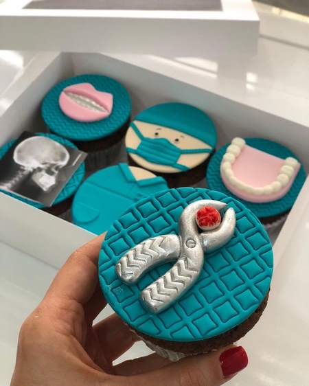 کاپ کیک روز دندانپزشک