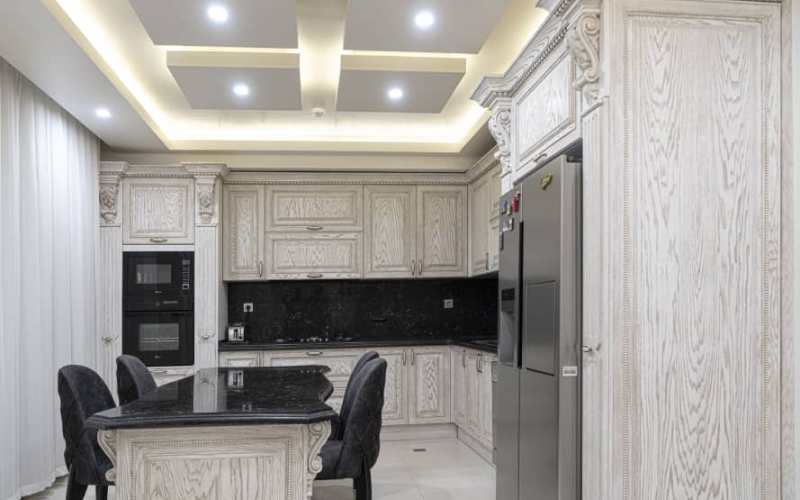 کابینت کلاسیک چوبی